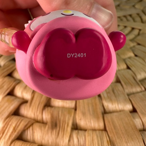 Tokidoki My Melody Vinyl Figure Cherry Blossom Dango Sanrio Hello Kitty series 3 - Picture 6 of 6